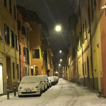 The Pianist S House In The Heart Of Bologna Apartamento Exterior foto