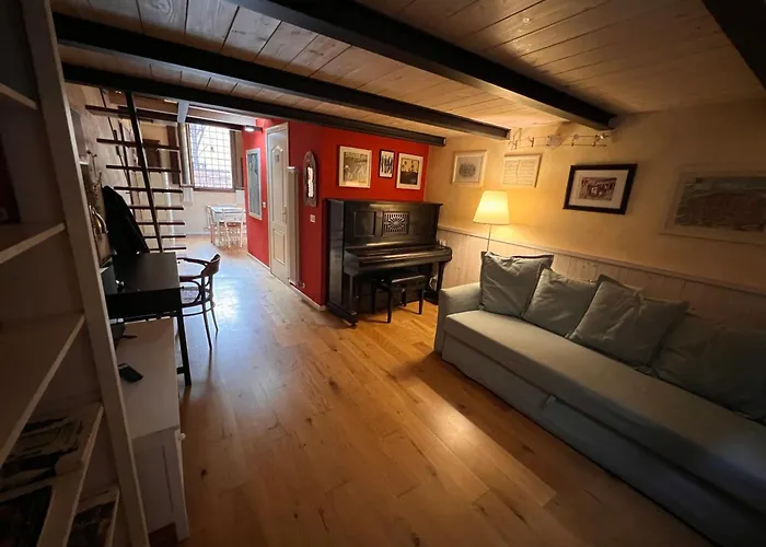 The Pianist S House In The Heart Of Bologna
